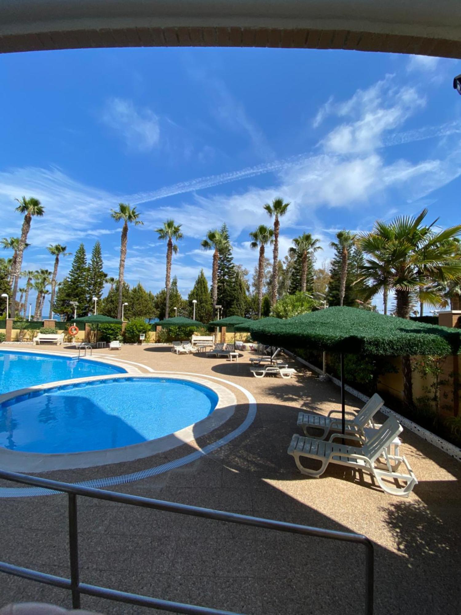Primera Linea De Playa, Pies En La Arena, Marina D'or Magic Word Apartamento El Borseral
